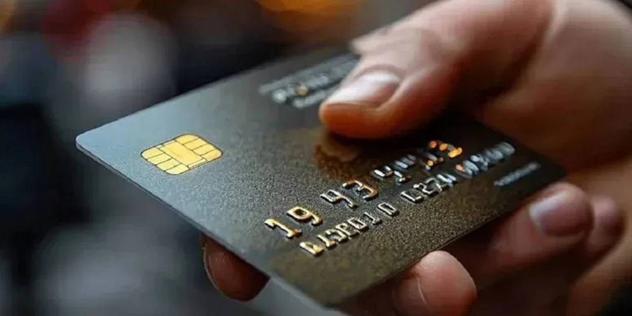 Kredi kartını bu şekilde asla kullanmayın: Uzmanlar uyardı