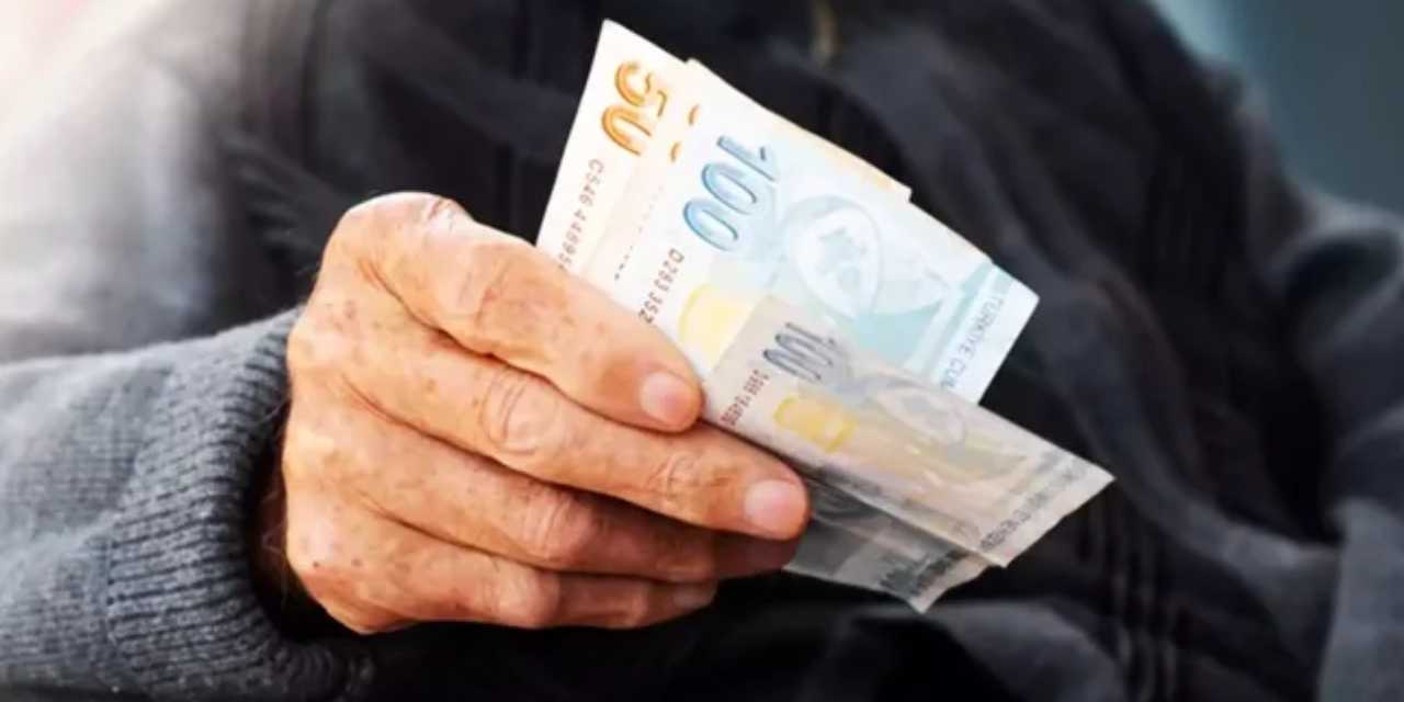 En düşük emekli maaşının kaç lira olacağını açıkladı: Tersine dönecek zam oranını anlattı