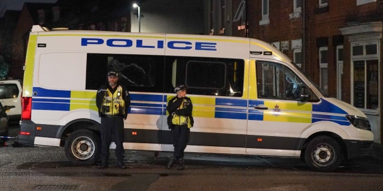 İngiltere'de bomba alarmı: 7 sokağa birden tahliye