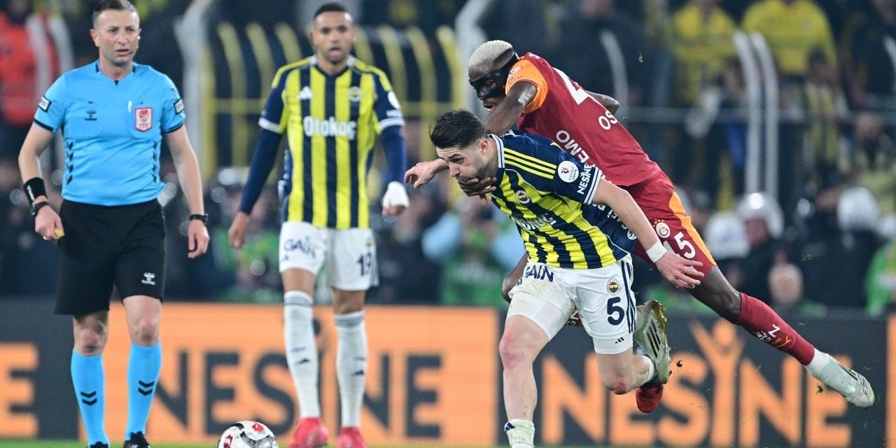 Galatasaray mı Fenerbahçe mi? Şampiyonluk şanslarını açıkladı