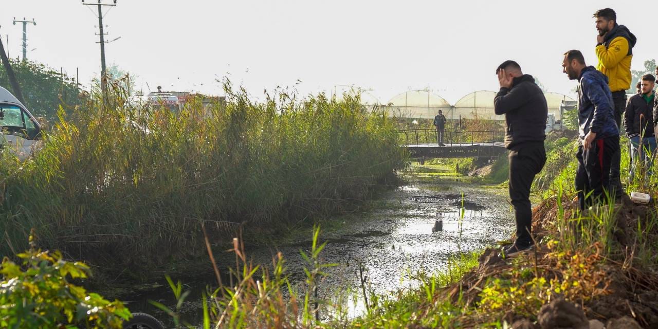 Eşiyle tartışıp evden çıktı: Aracıyla kanala düşen kadının cansız bedeni çıkarıldı