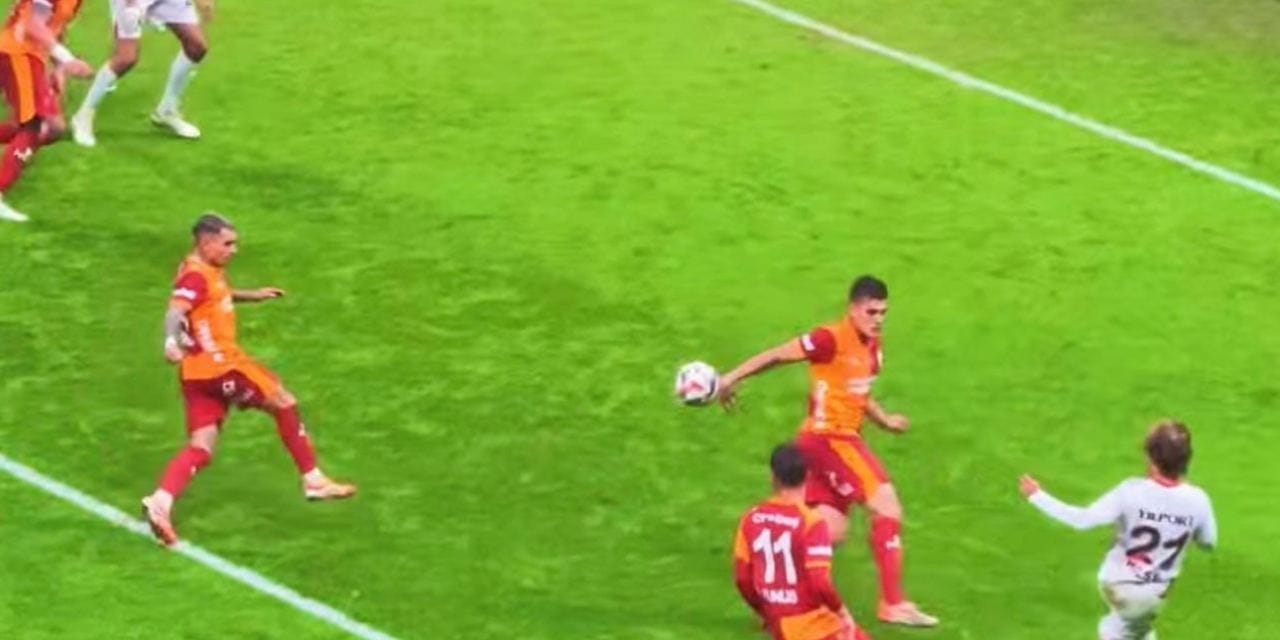 Galatasaray-Samsunspor maçı hakemi hakkında suç duyurusu