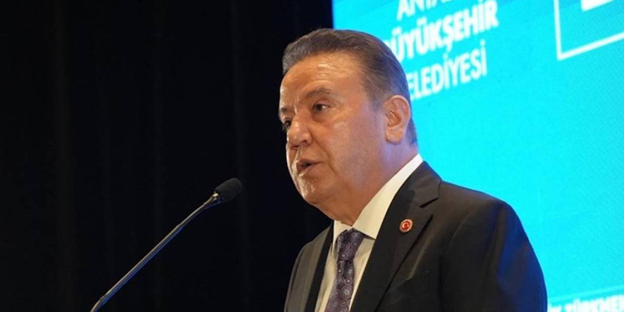 İkinci kez acilen hastaneye kaldırılan Böcek'ten ilk açıklama