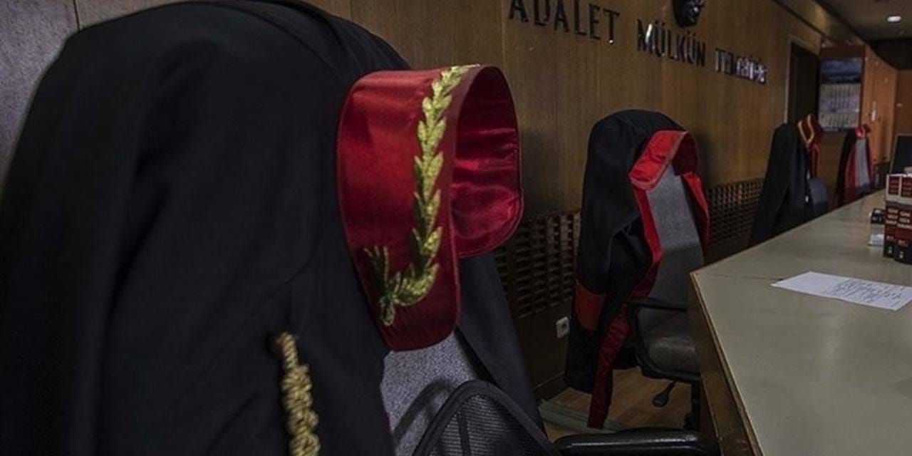 Başsavcı hakimi özel kalemi yaptı iddiası! Erdoğan'ın eski danışmanı 'çürümüşlük' dedi