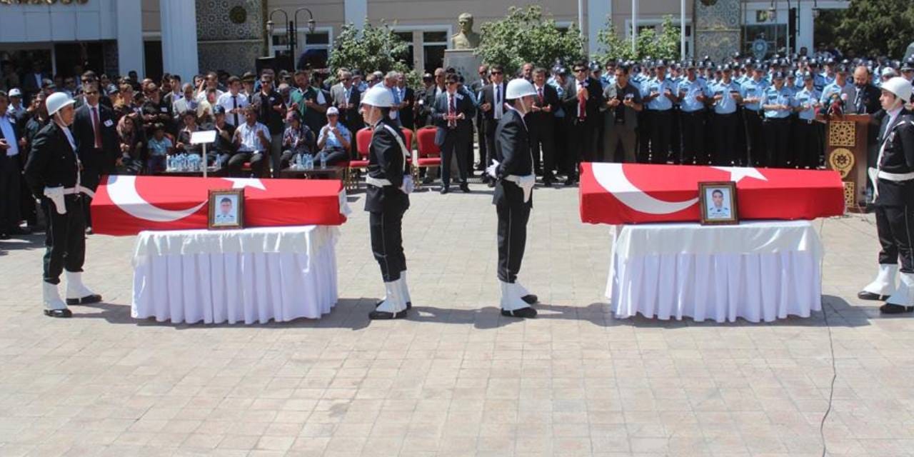 Ceylanpınar'da iki polisin şehit olduğu olayda kritik delil! Parmak izi meslektaşlarının çıktı...