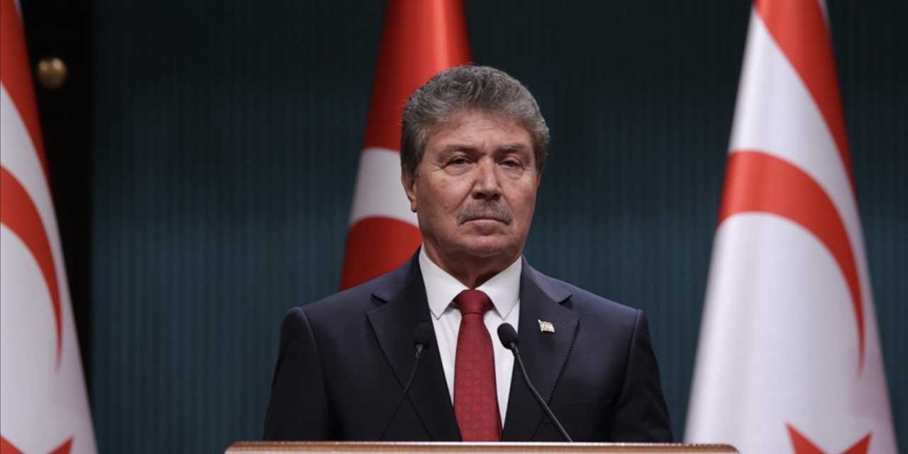 KKTC Başbakanı Üstel hastaneye kaldırıldı! Operasyona alındı