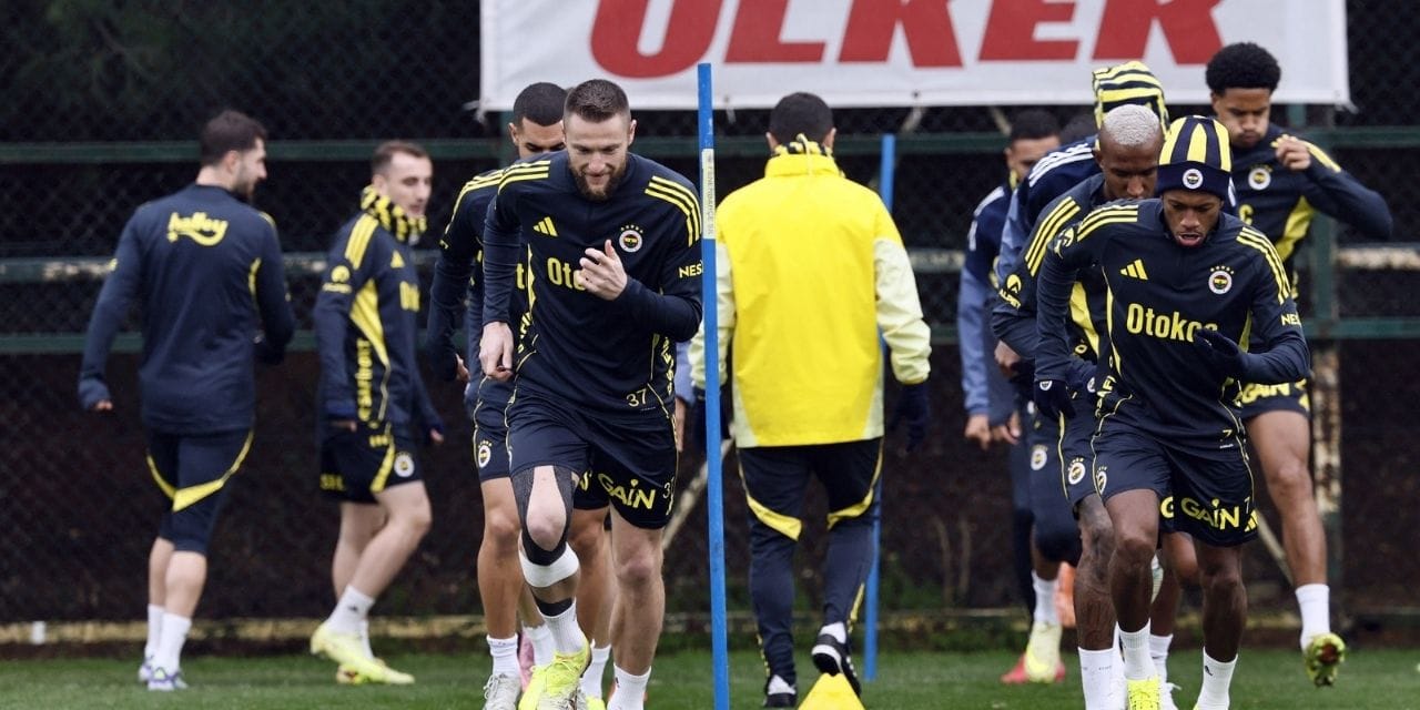 Fenerbahçe'de 2 eksik: En Nesyri kararı