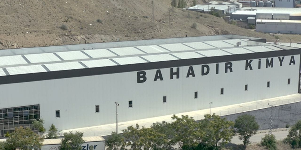 Yangın sonrası hisseleri çakıldı: Bahadır Kimya borsada işlemleri durdurdu