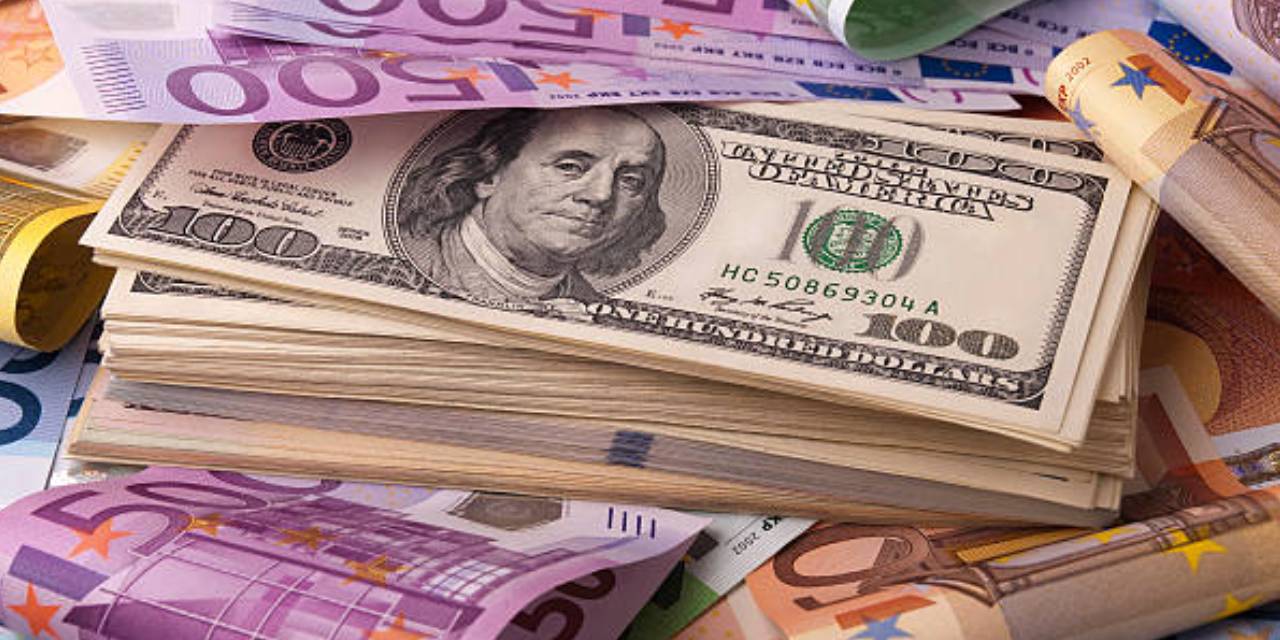 Halkbank’ta Cuma indirimi: Ucuza dolar satıldı