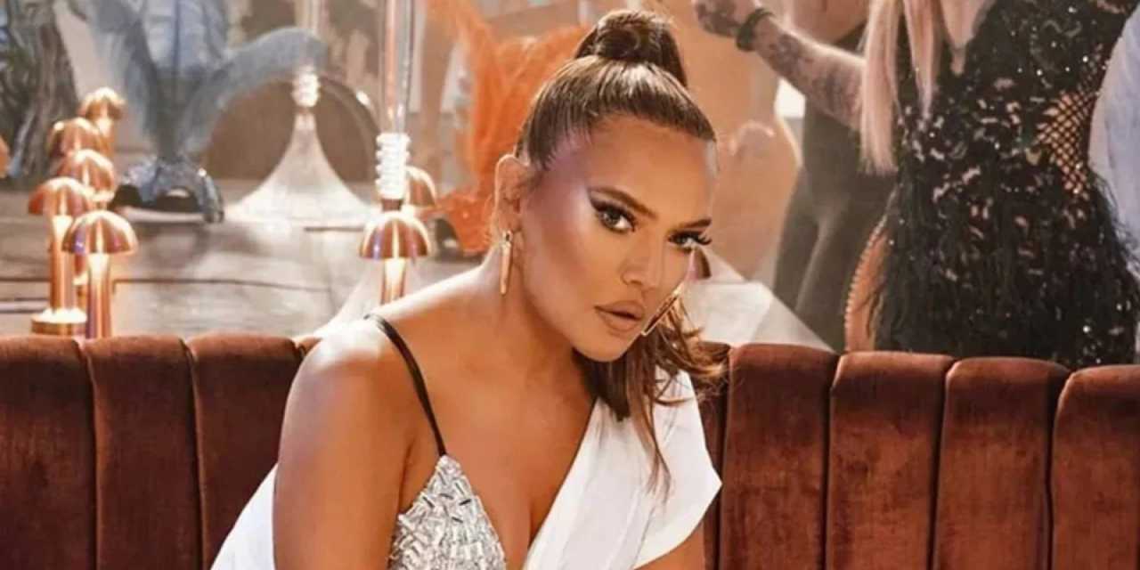 Demet Akalın: Onun yerinde olsam kıyameti koparırdım!