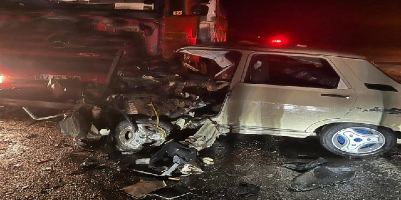 TIR ve otomobil kafa kafaya girmişti: Sürücüden acı haber