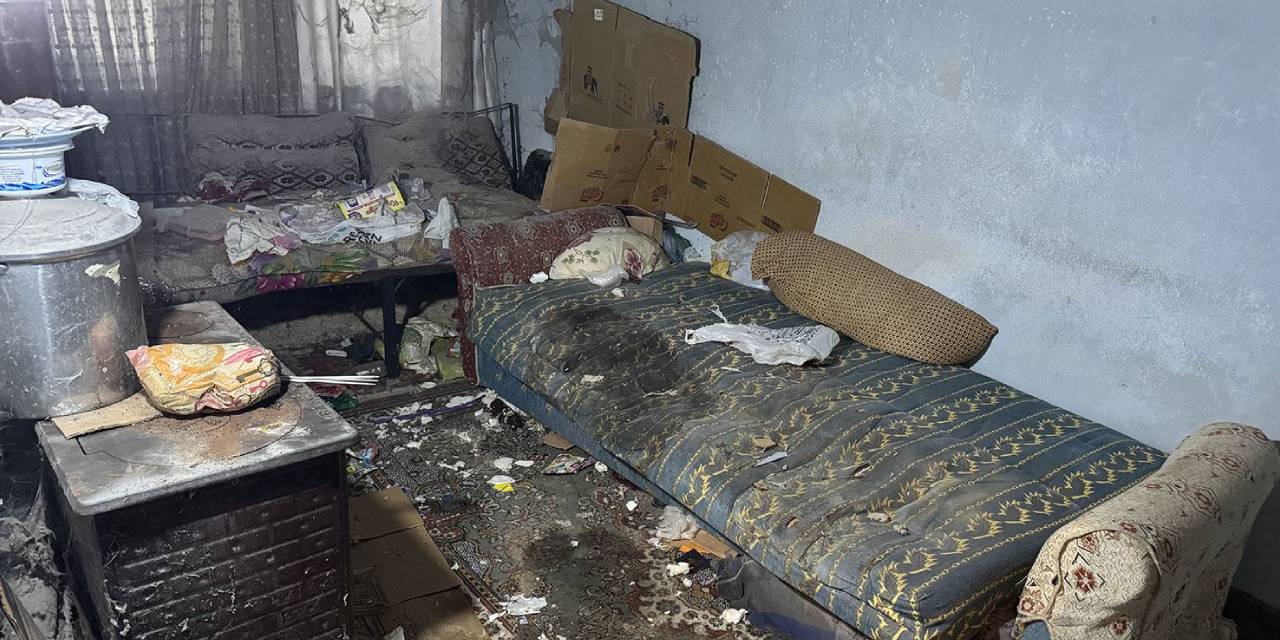 Zihinsel engelli çöp evde annesinin cesedi ile yaşadı! Bakanlık bilgisinin olmadığını kabul etti