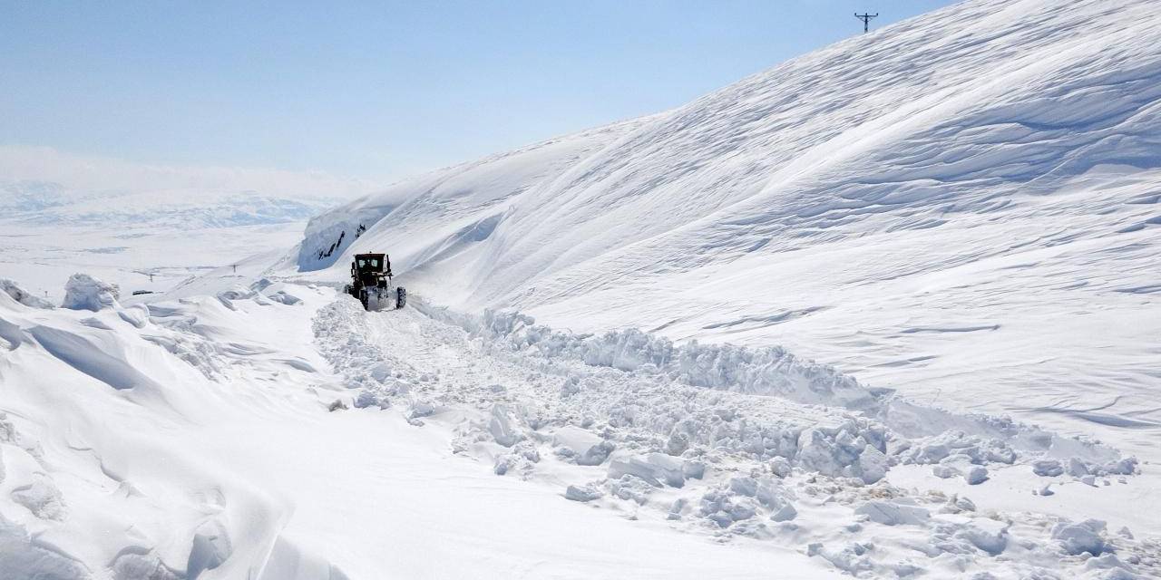 Muş'ta 27 köy yolu kar nedeniyle ulaşıma kapandı