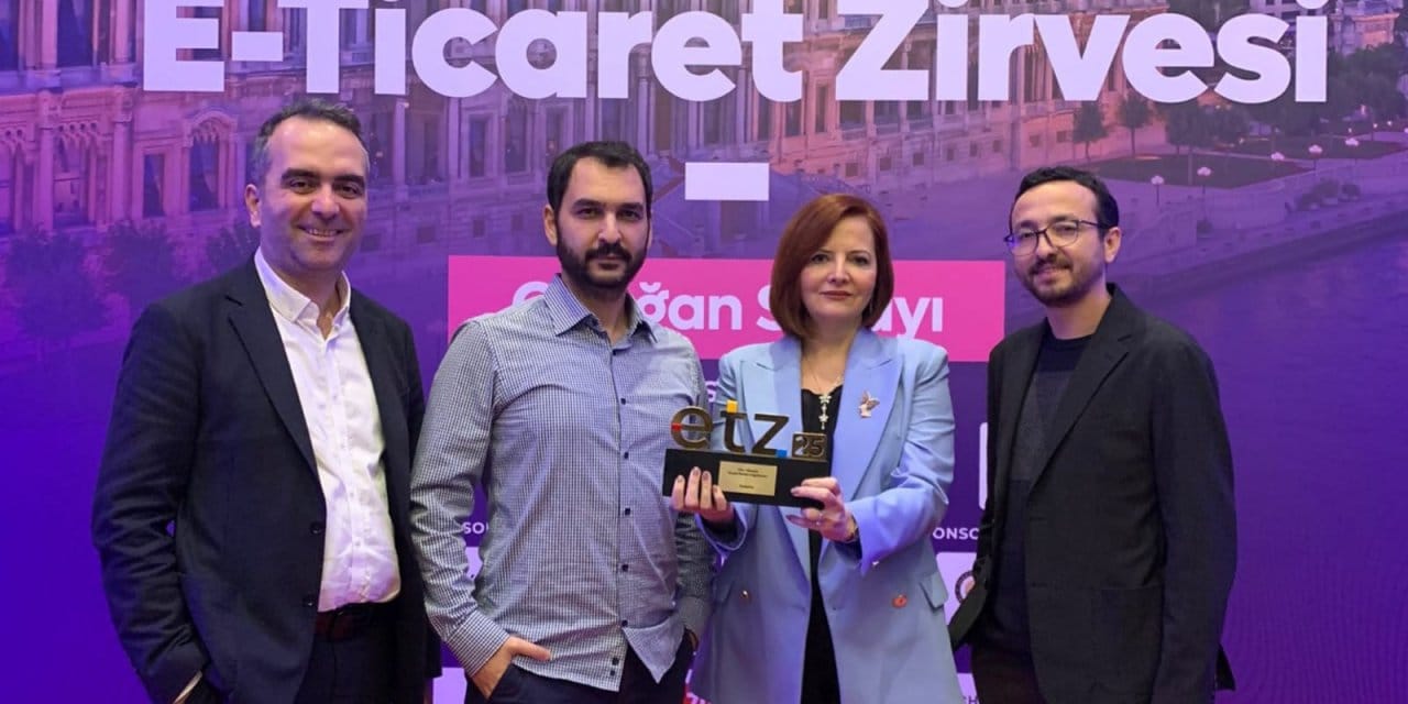 Naberise 'Yılın Yükselen Sosyal Medya Uygulaması' seçildi