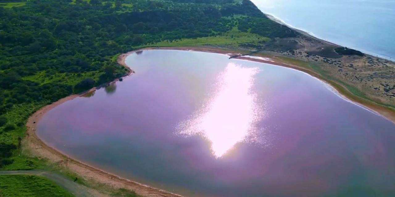 Çanakkale'nin 'Kalpli Göl'ü jandarma korumasında