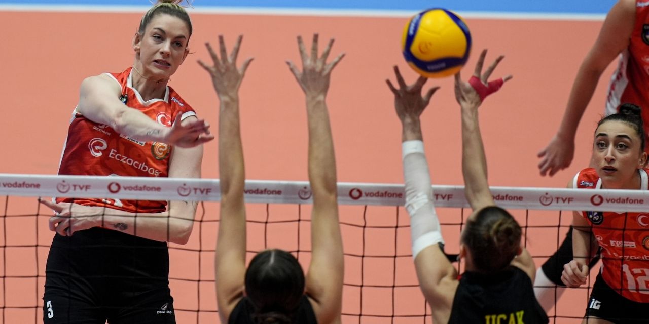 Göztepe direnemedi: Eczacıbaşı İzmir'den geçti