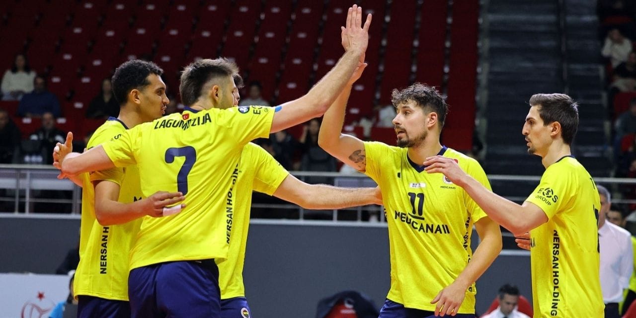 Fenerbahçe Medicana 3-0 kazandı