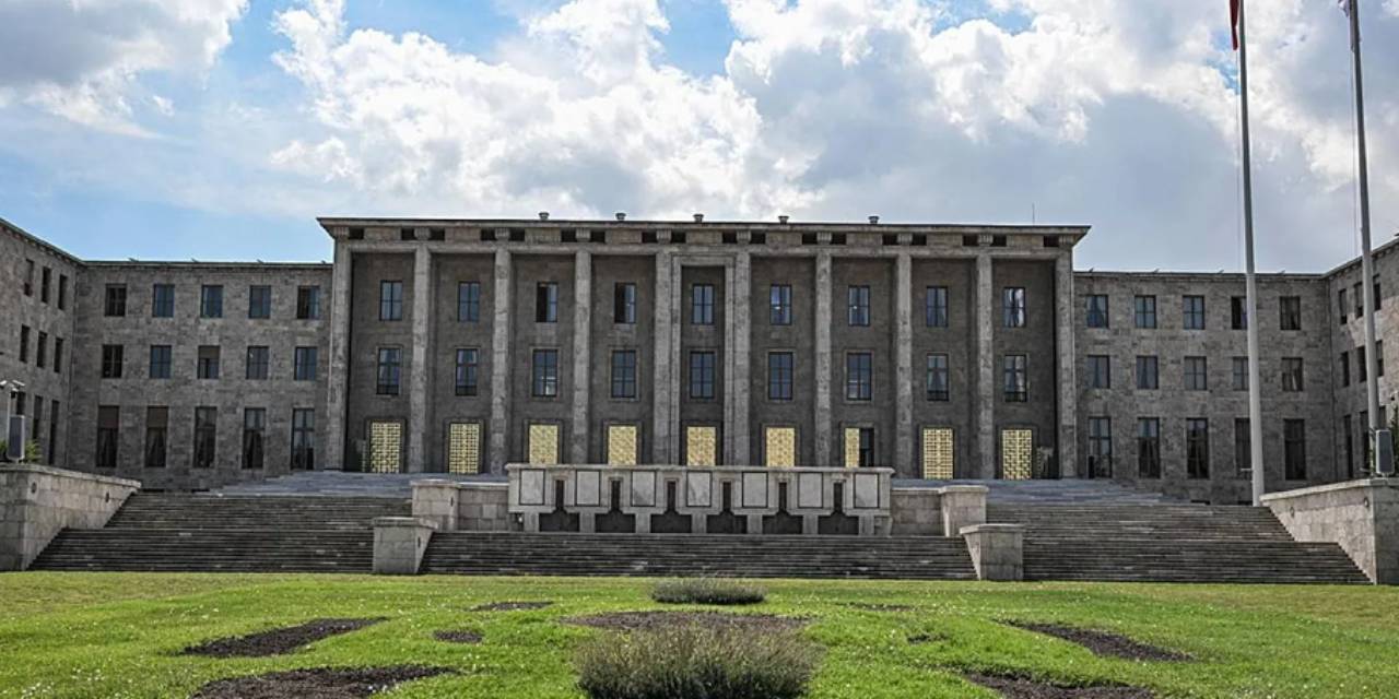 Son Dakika | Meclis'teki taciz skandalında 3 şüpheli tutuklandı