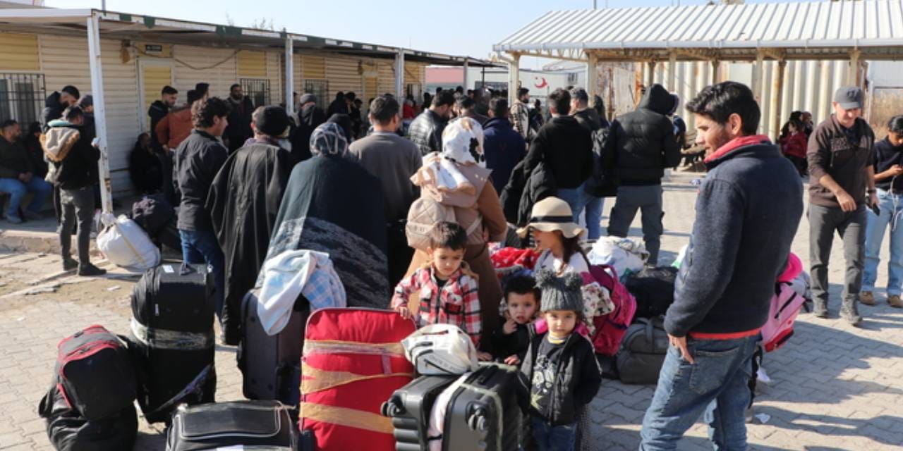 Suriyelilerin statüleri kaldırılıyor! Gitmek isteyenlerin yol parası da verilecek