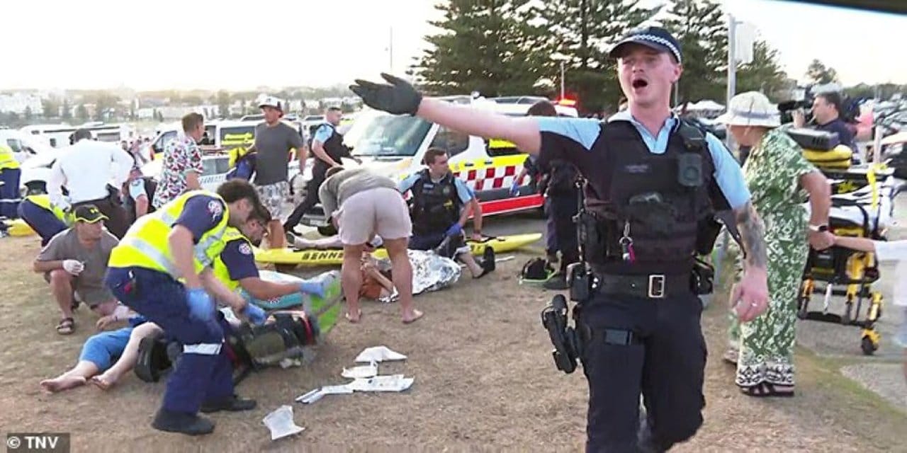 Avustralya'da plaja silahlı saldırı: Çok sayıda ölü ve yaralı var