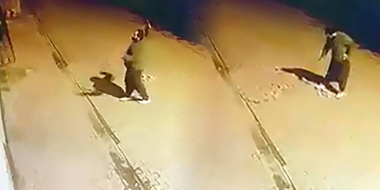 Evin camlarını taş atarak kırdı!