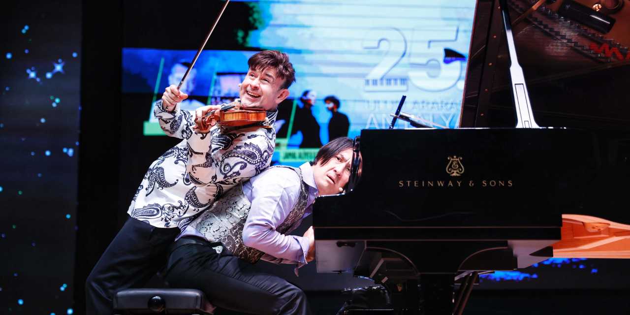 Antalya'da finali Igudesman ve Joo ikilisi yaptı