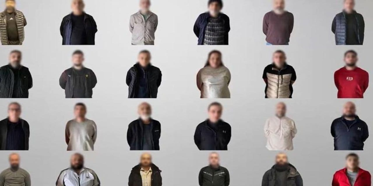 Ulusal ve uluslararası seviyede aranan 24 suçlu Türkiye'ye getirildi! Toplam sayı 584 oldu