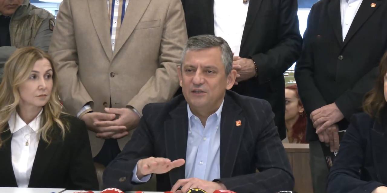 Özgür Özel: Buğra Gökce'nin nikah fotoğrafları Silivri Cezaevi Müdürü'nde duruyor