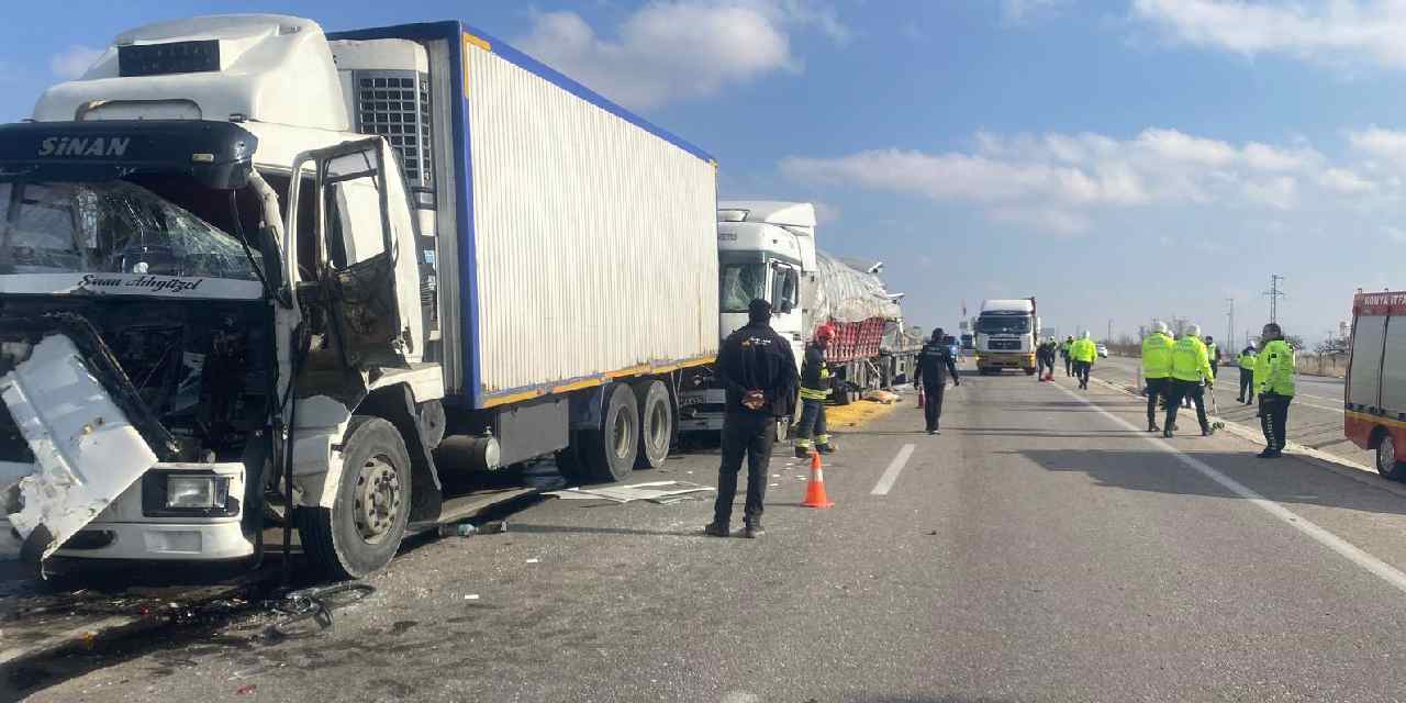 Dört TIR birbirine girdi: Ölü ve yaralılar var