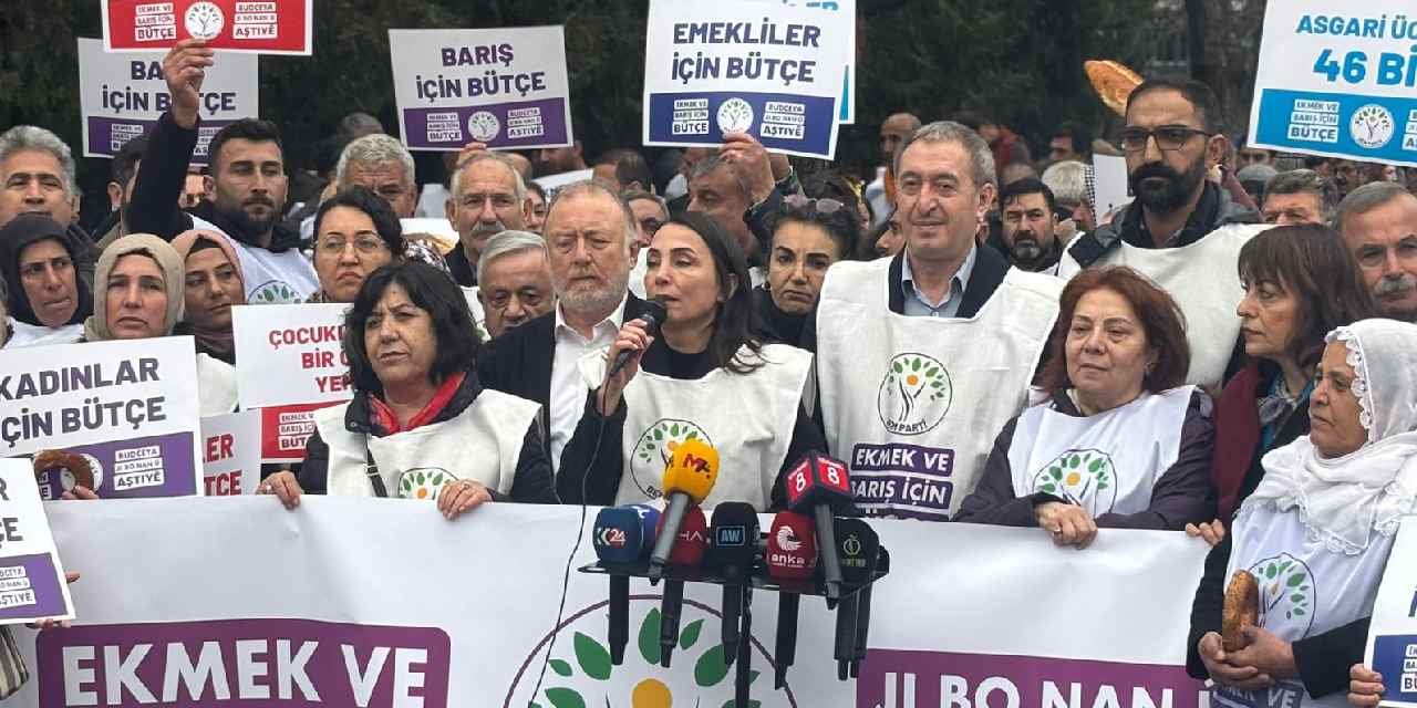 DEM Parti'den TBMM önünde 'bütçe' protestosu: Meclis'in derdi asgari ücretliler değil