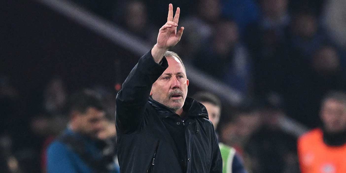 Sergen Yalçın: Tiyatro