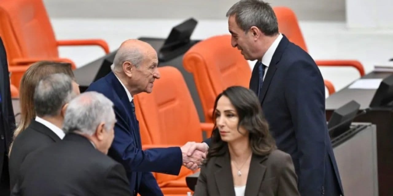 Bahçeli DEM raporunun altına imza atar mı?