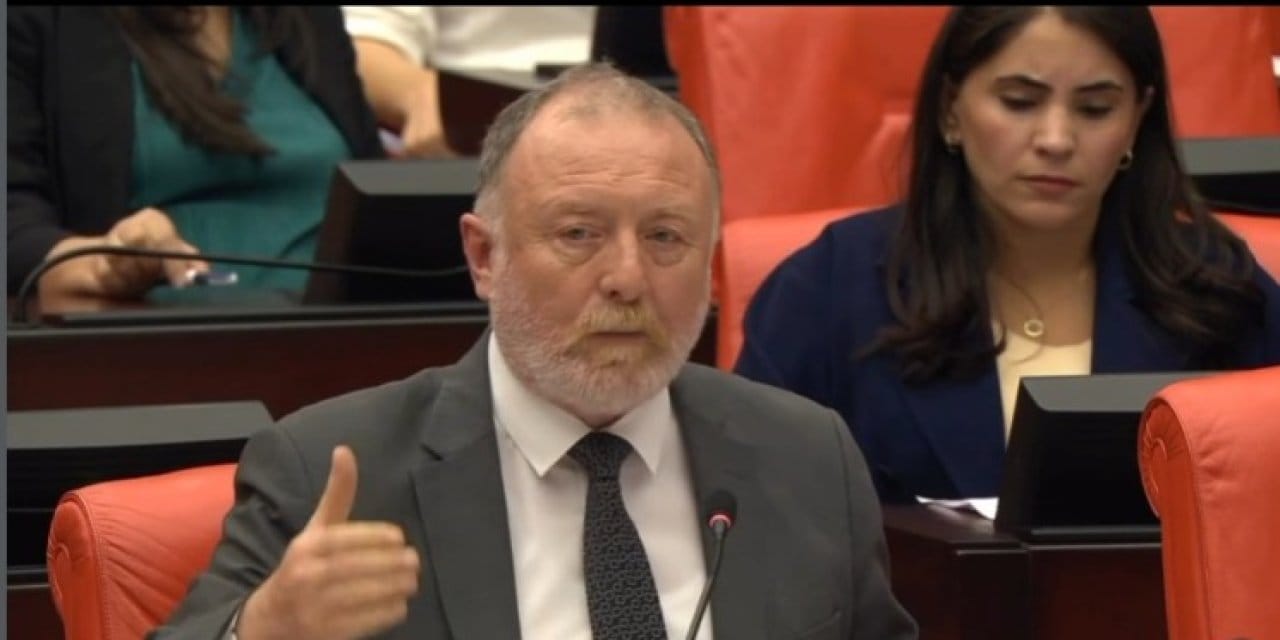 DEM Parti'den Mehmet Şimşek'e IMF örneği: Enflasyonla mücadelede yegane başarınız TÜİK Başkanıdır