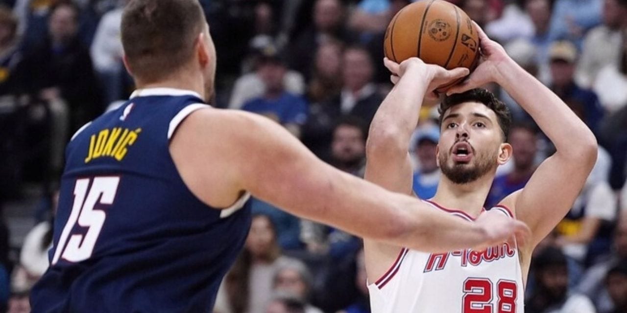 "Double double" eskidendi: Bu kez "triple double" yaptı