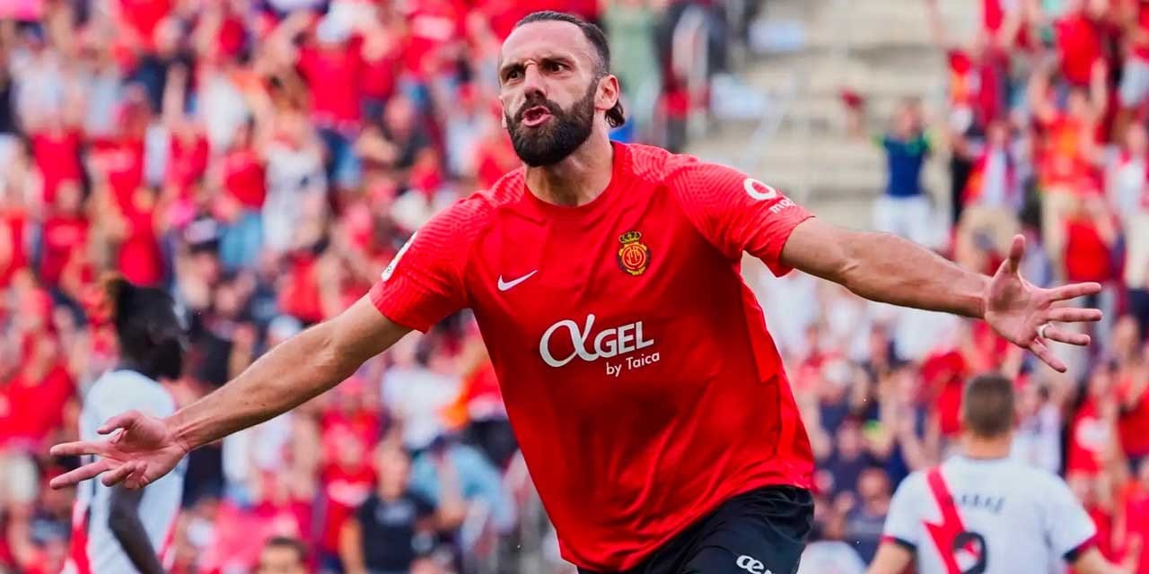 Fenerbahçe'ye haber yolladı: Gelmeye hazırım