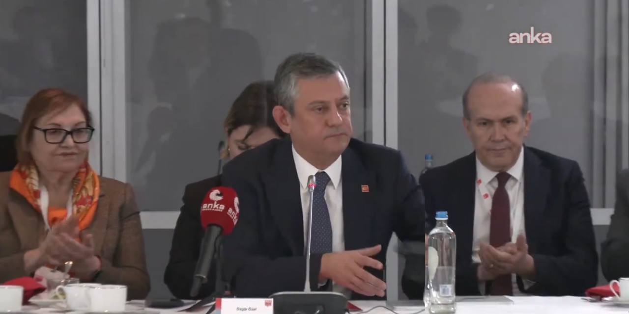 Özgür Özel'den Brüksel'de tarihi sitem! "Çözümü otoriterler ile aramayın"