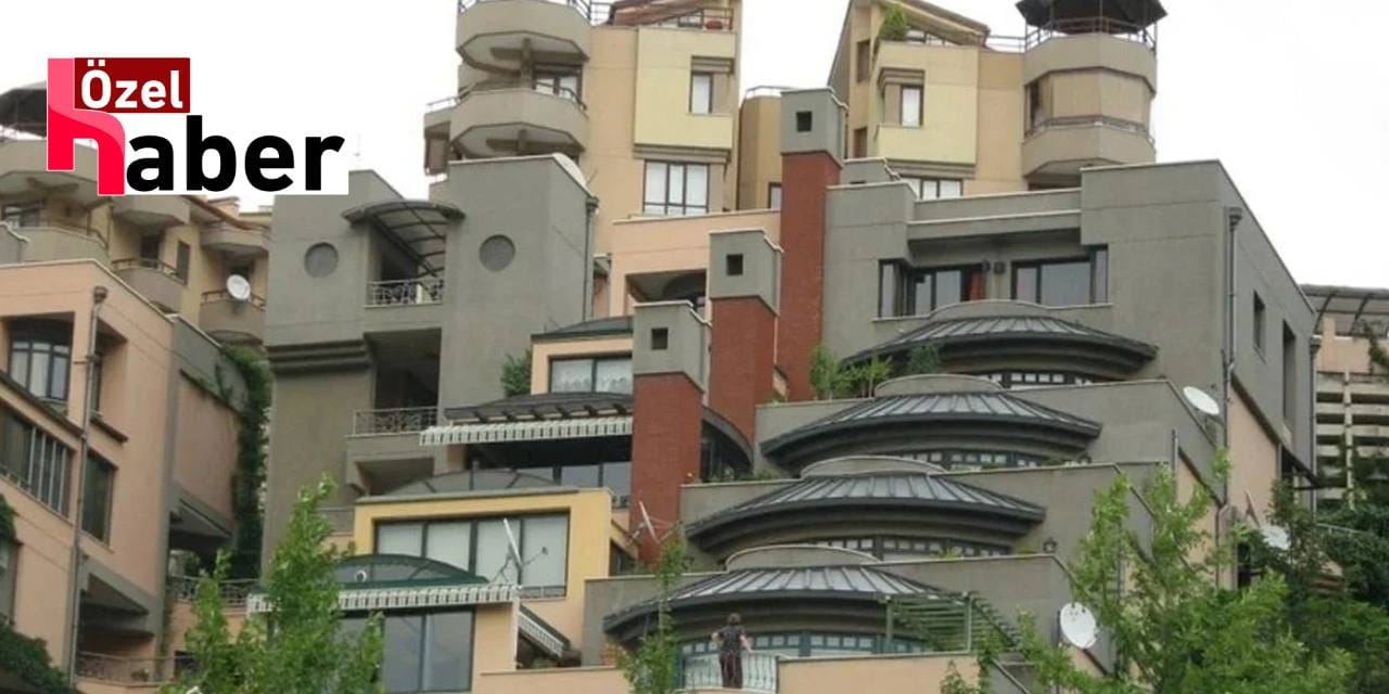 Melih Gökçek mahkeme zoruyla tahliye edildi! Bu kez de anahtarları Ankara Büyükşehir'e teslim etmedi