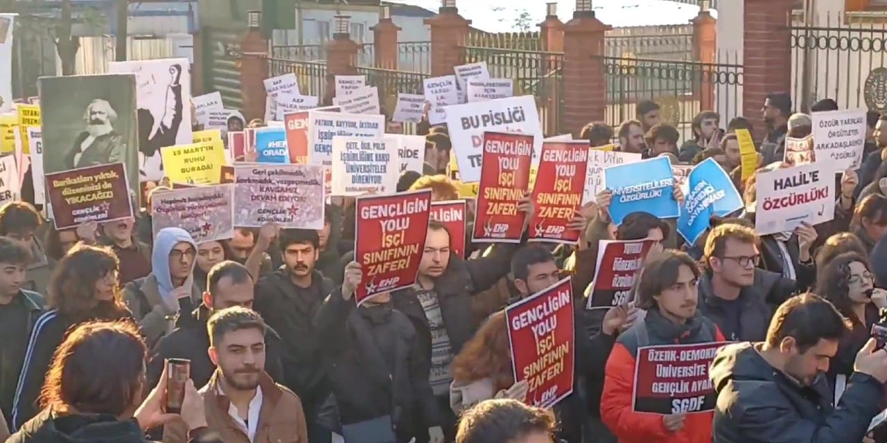 9 ay sonra bir kez daha Beyazıt'ta toplandılar! Öğrencilerin eylemine polis müdahalesi: 26 gözaltı