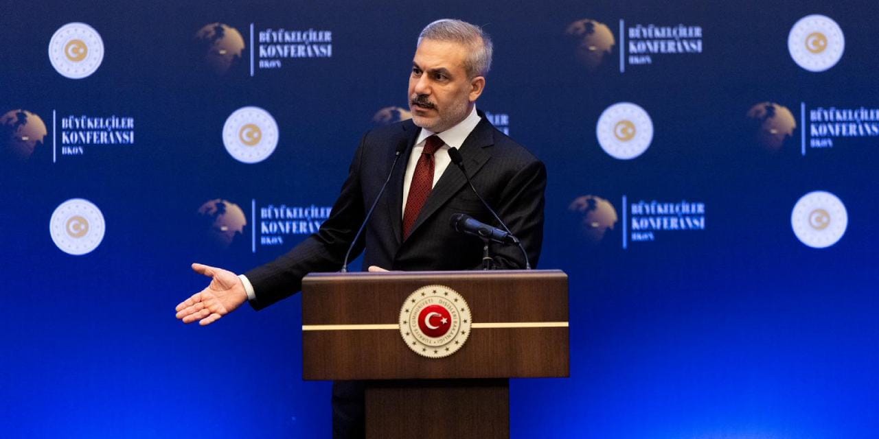 Hakan Fidan büyükelçilerle bir araya geldi: İç değerlendirmelere ağırlık verdik