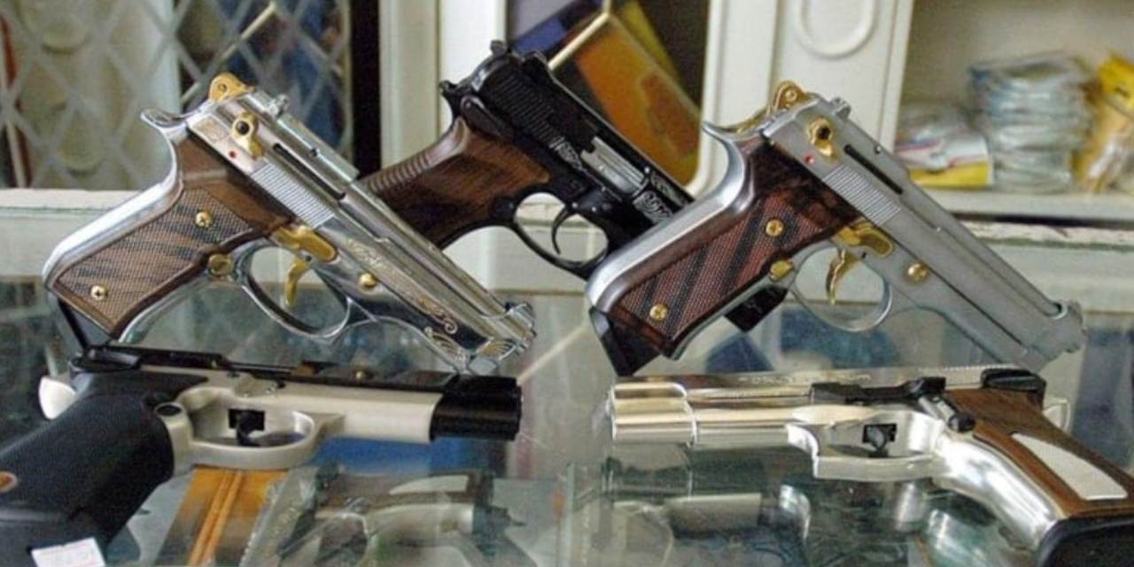 Diyarbakır'da 'silah ruhsatı çetesi'ne operasyon! Rüşvet ağı çöktü: 159 kişi hakkında dava açıldı!