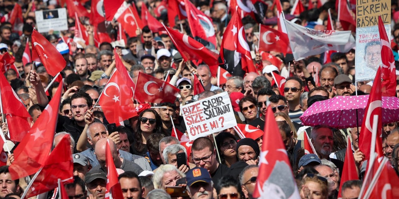 CHP'nin Kağıthane mitingi ertelenmişti: Yeni tarihi belli oldu