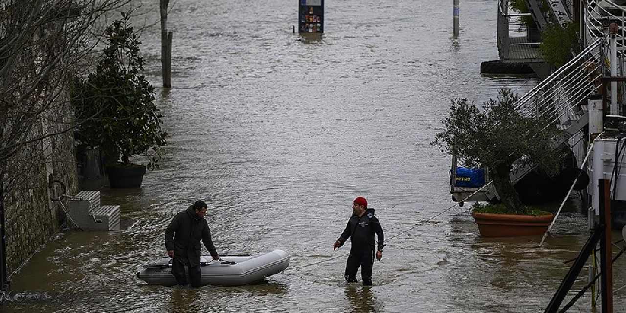 Yağışlar şiddetlendi, risk yükseldi: Turuncu alarm verildi