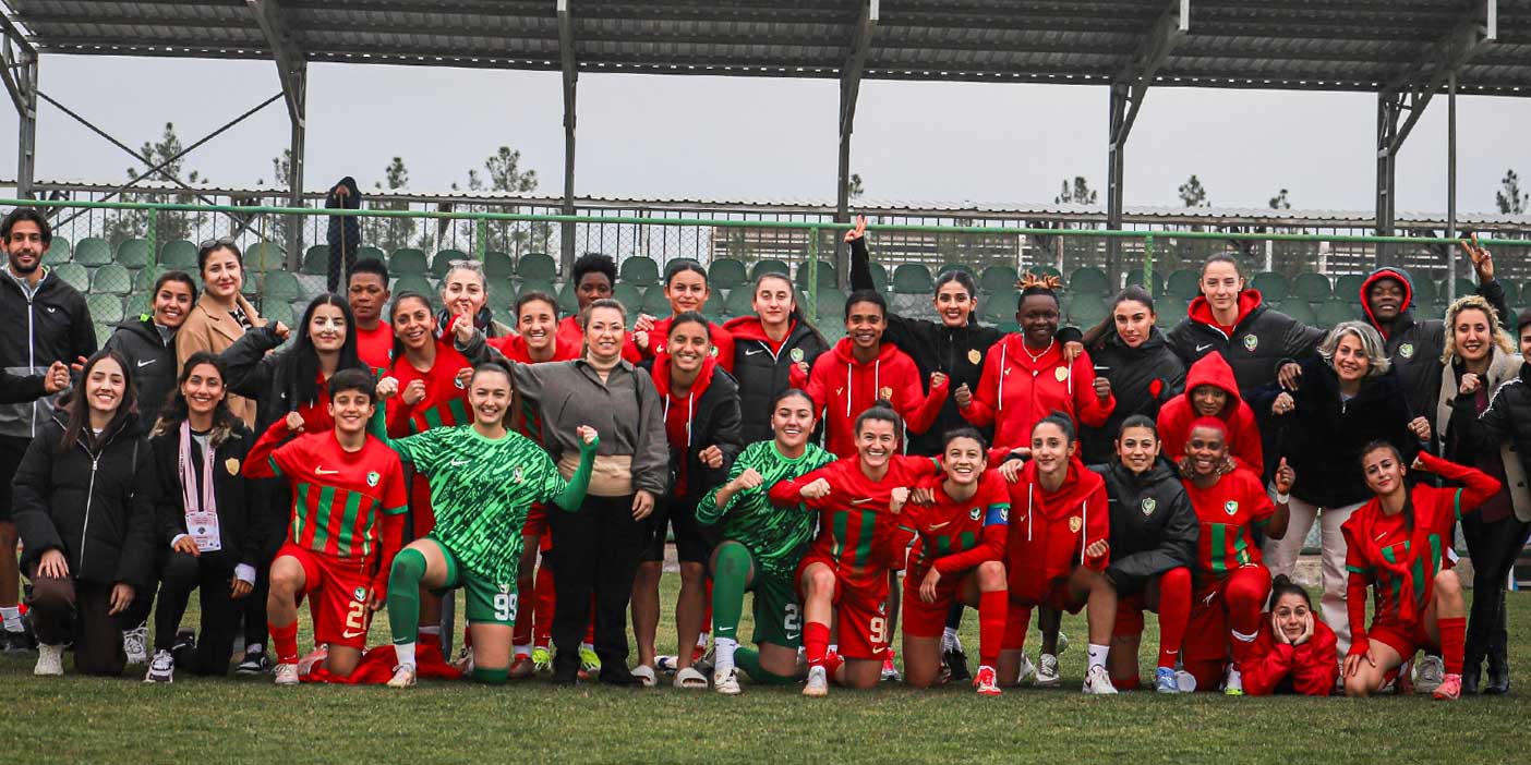 Amedspor Süper Lig'i salladı: 6-1 kazandı