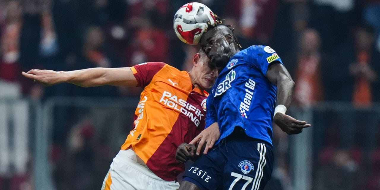 Galatasaray'ı öne geçtiği maçta beğenmedi