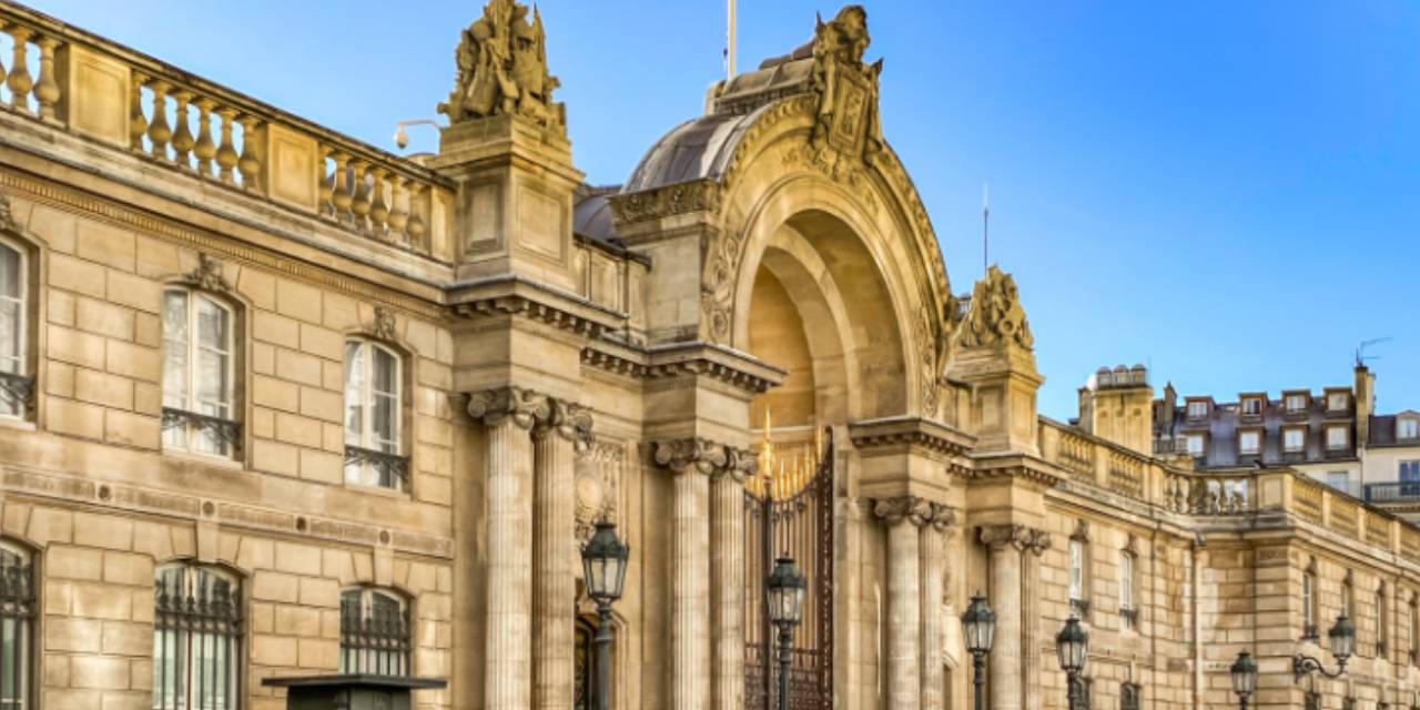 Saray soyuldu! Müze soygununun peşinden geldi