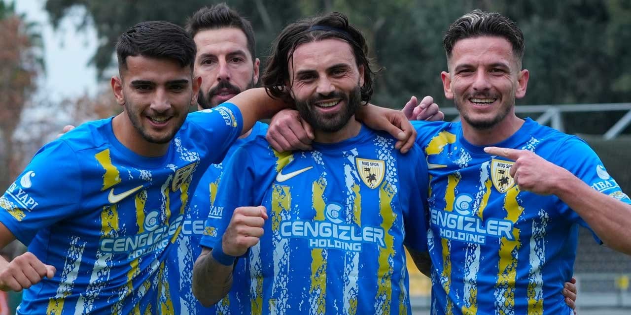 2. Lig'de 10 gollü maç: 2 dakikada bir skor değişti