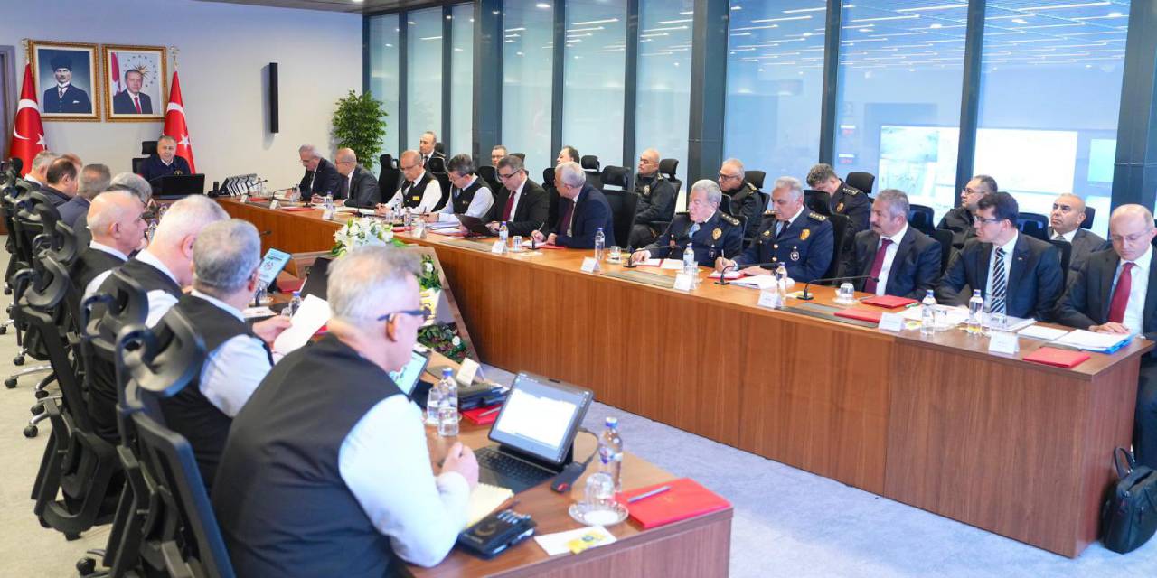 İçişleri Bakanlığı'ndan yeni tedbirleri için toplantı