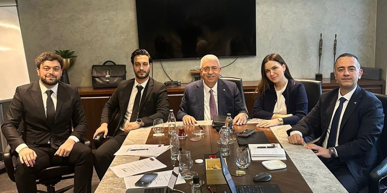 Ahlatcı Holding'den Gelecek Odaklı Yapay Zekâ Yatırımı: BixCod