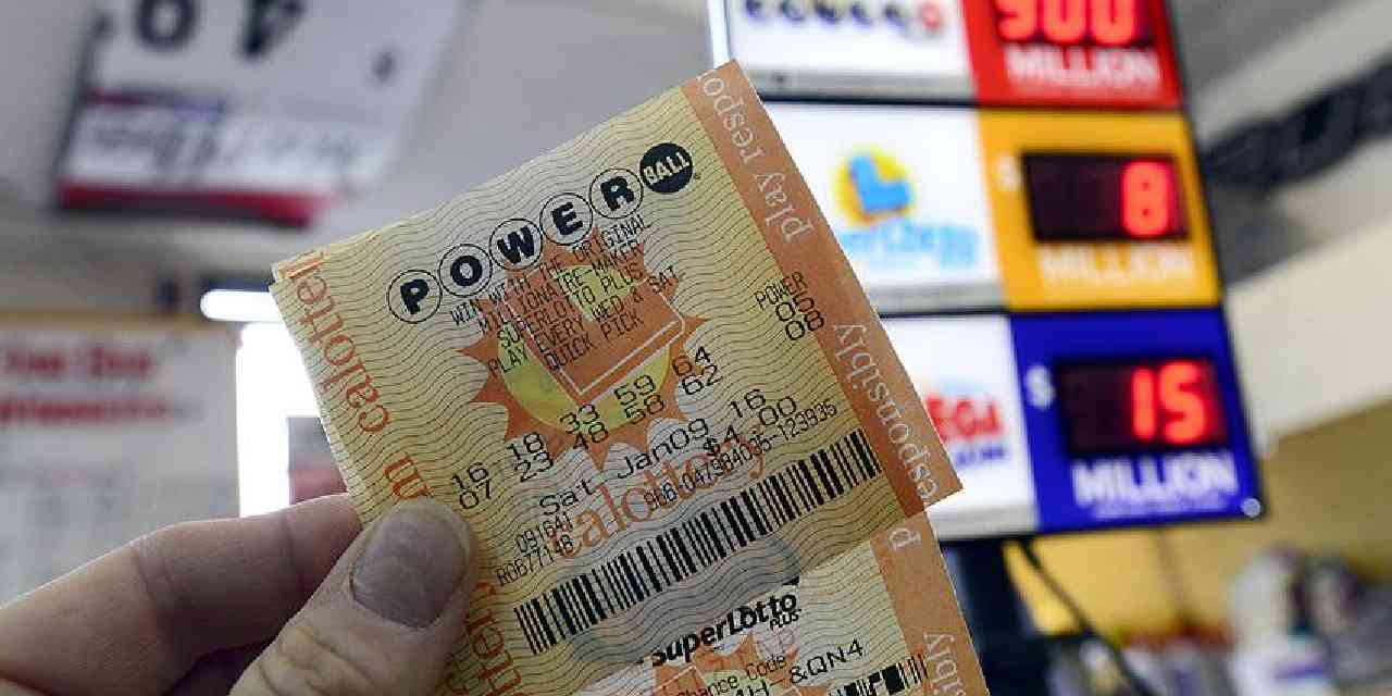 Şansı 292 milyonda birdi: 1,8 milyar dolar kazandı