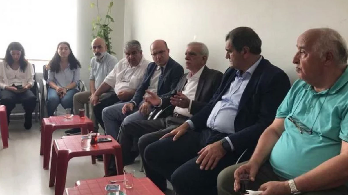 CHP heyetinden Ahmet Türk'e ziyaret